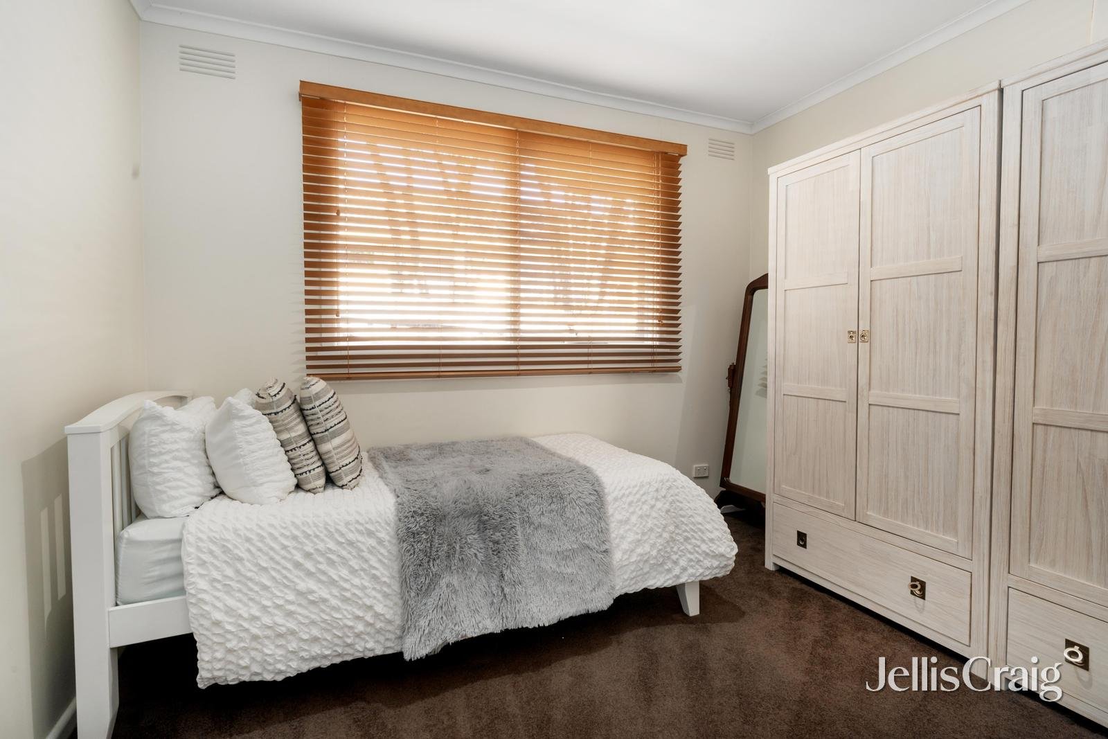 11 Toinette Court, Doncaster&nbsp;East image 8