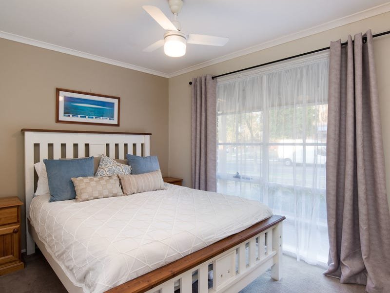 11 Tolhurst Avenue, Boronia image 7