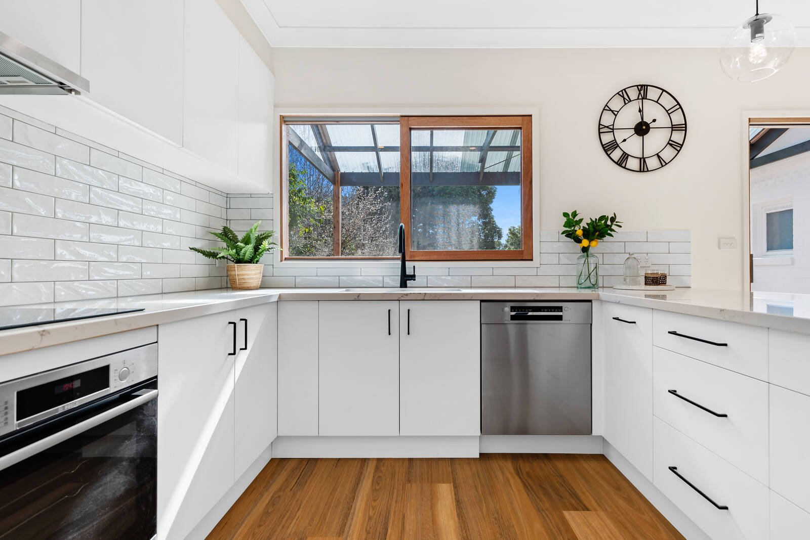 Property Gallery Thumbnail 2