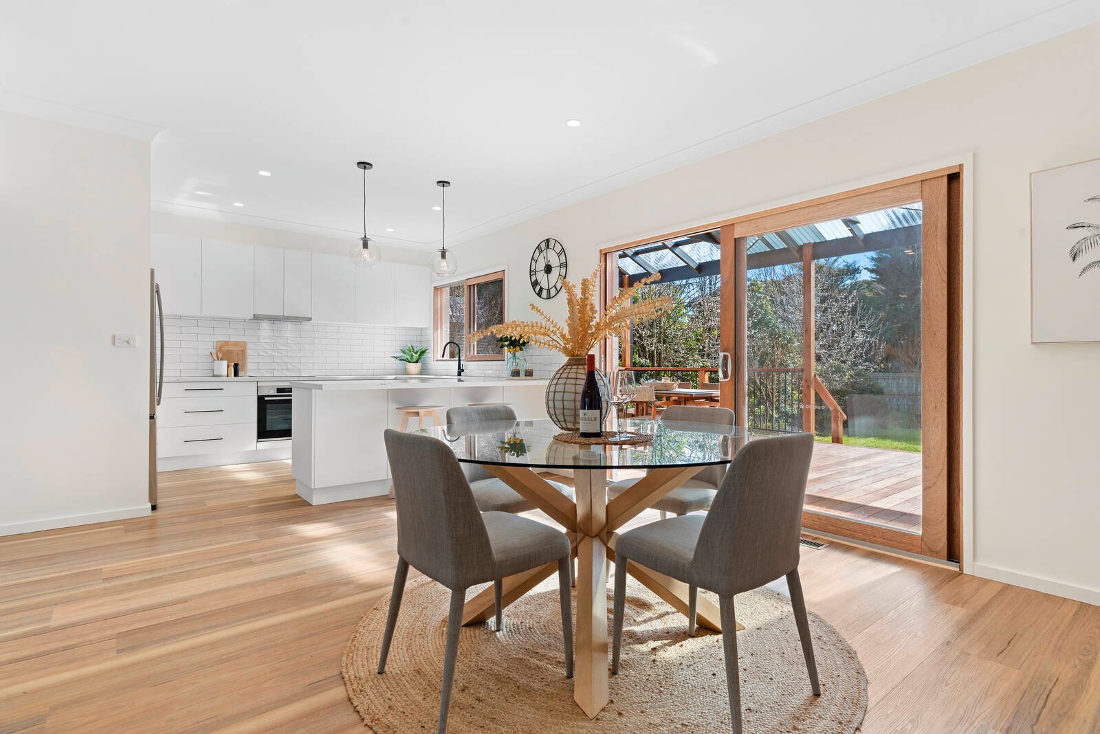 Property Gallery Thumbnail 3