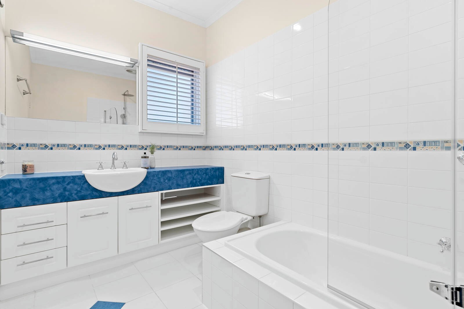 Property Gallery Thumbnail 8