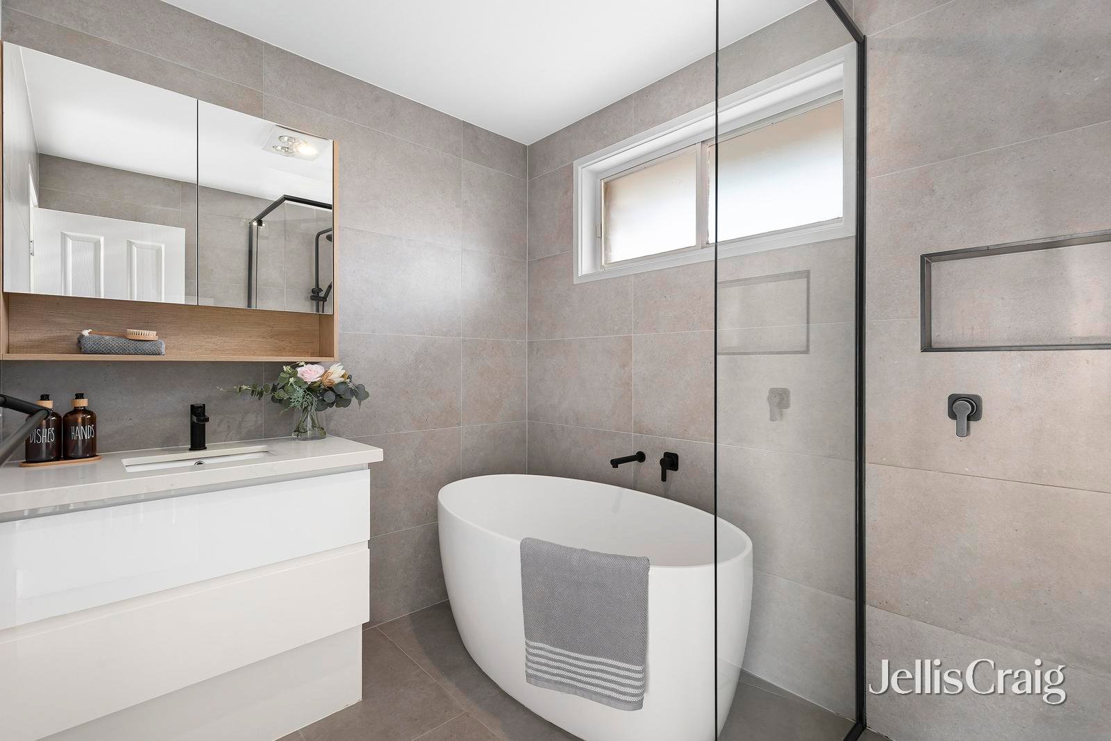 11 Trevinden Close, Templestowe image 7
