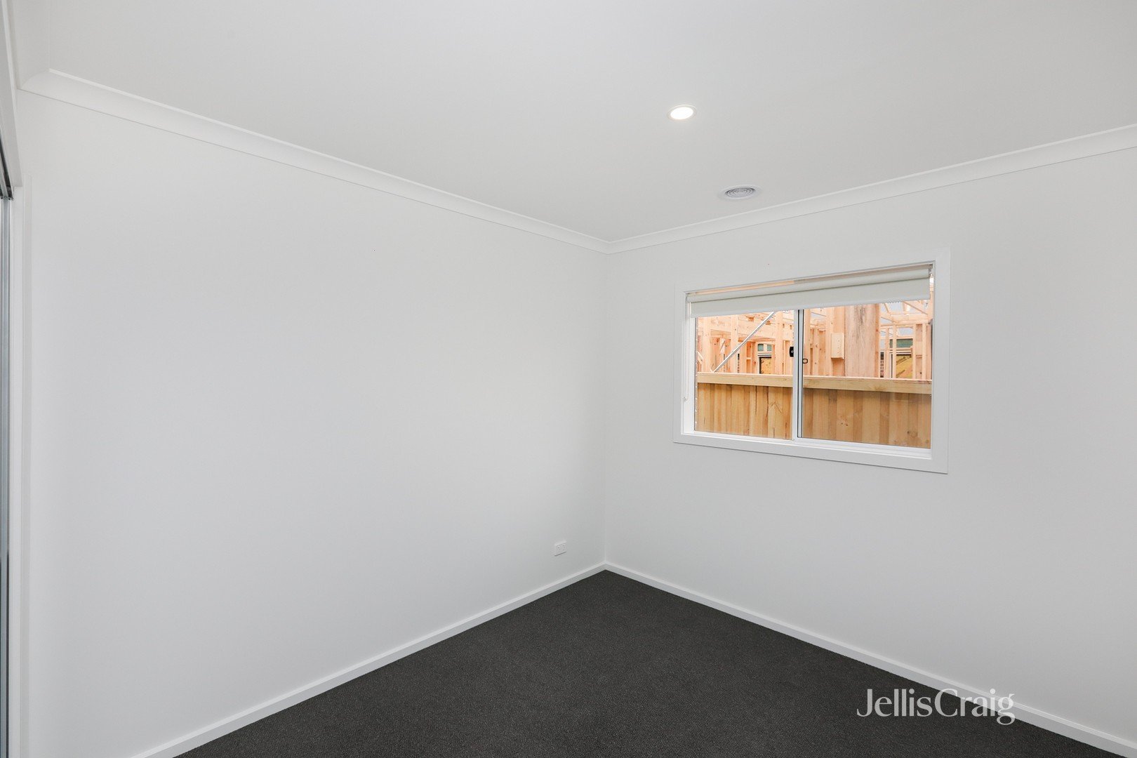 11 Twain Road, Mambourin image 9