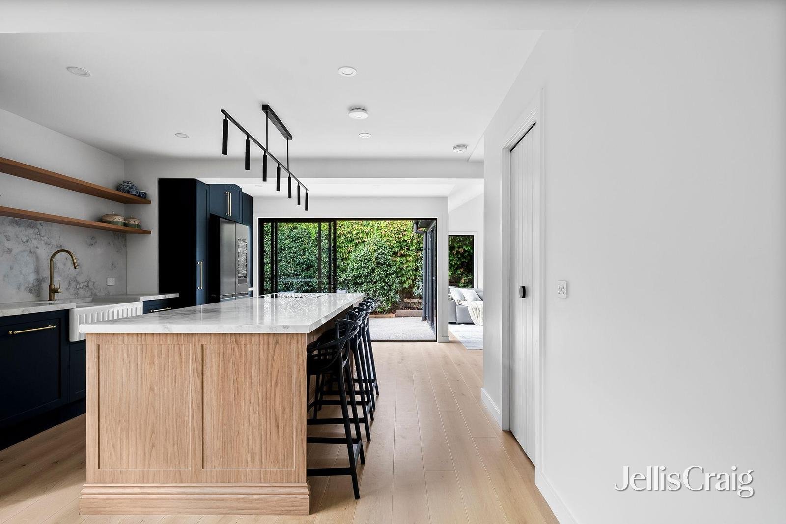 11 Union Street, Williamstown image 3