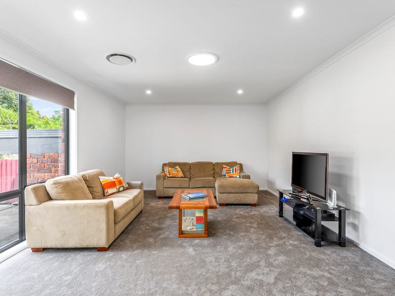Property Gallery Thumbnail 2