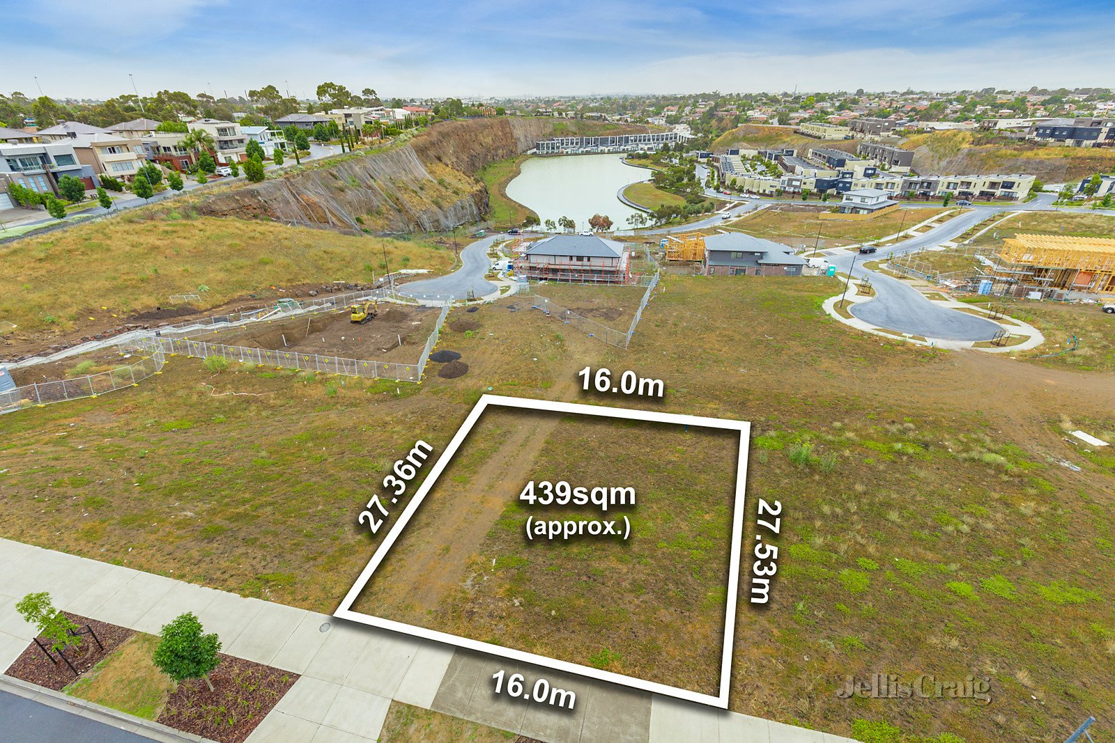11 Valley Lake Boulevard, Keilor East image 1