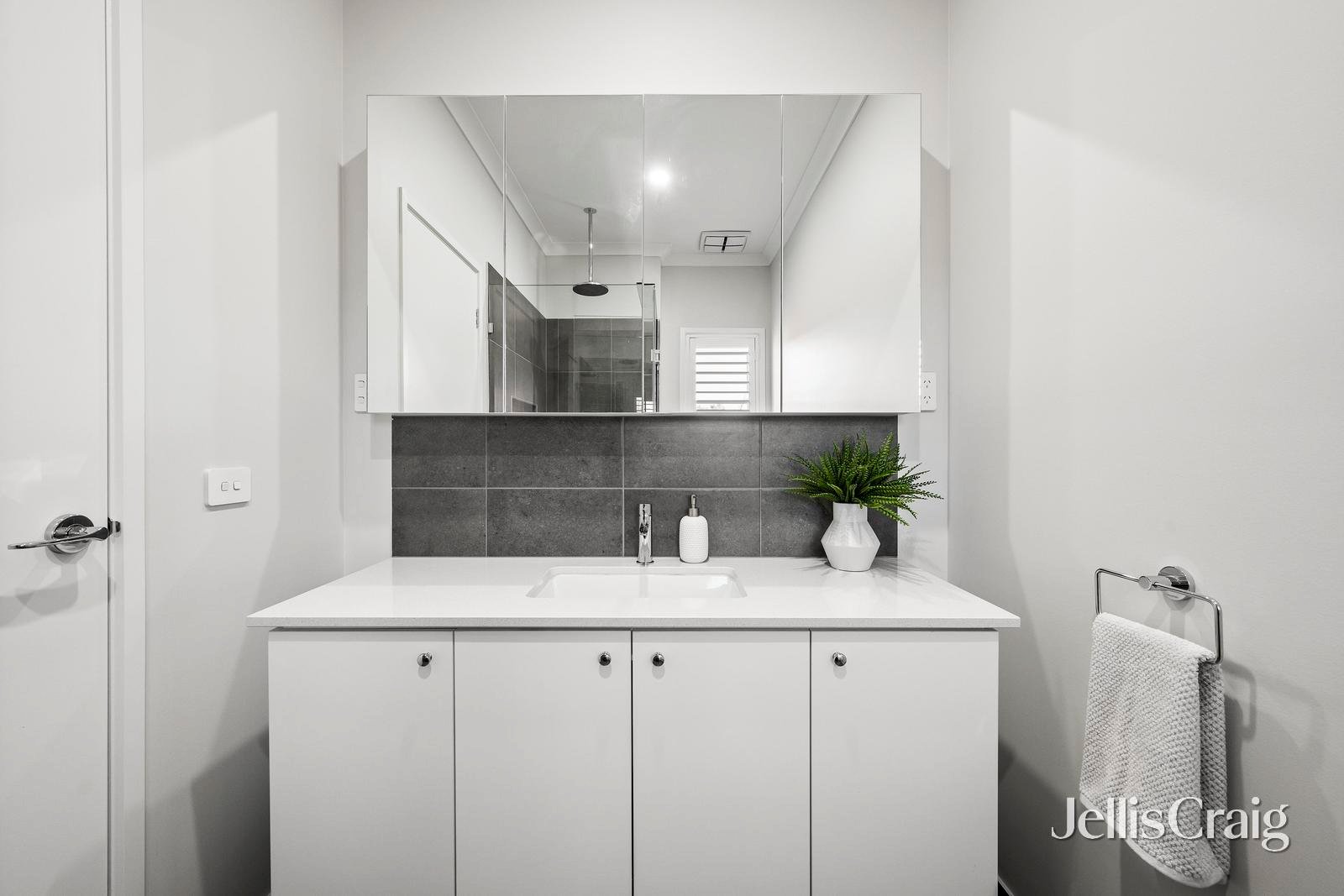 11 Varty Way, Lilydale image 13