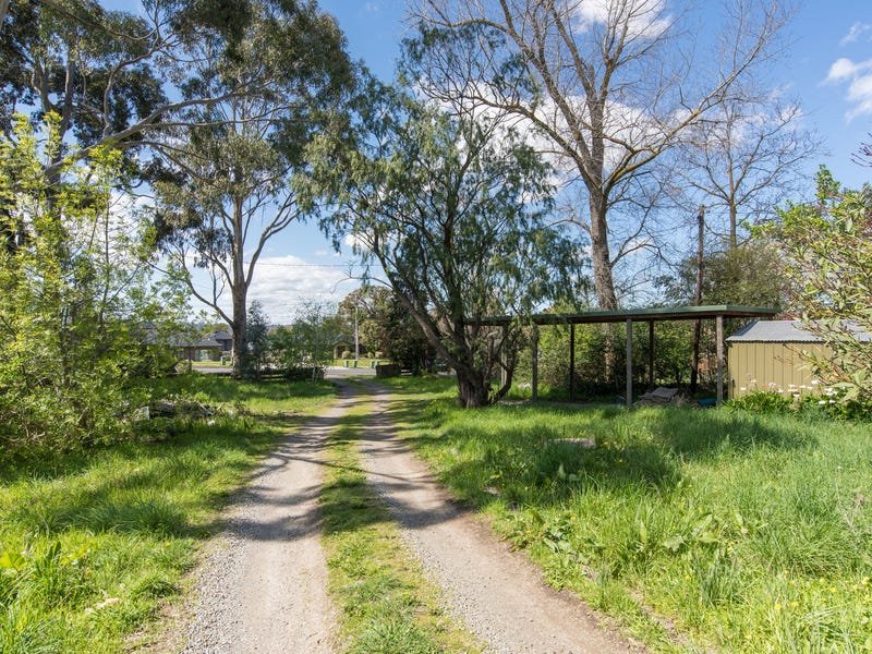 11 Victoria Road, Chirnside Park image 5