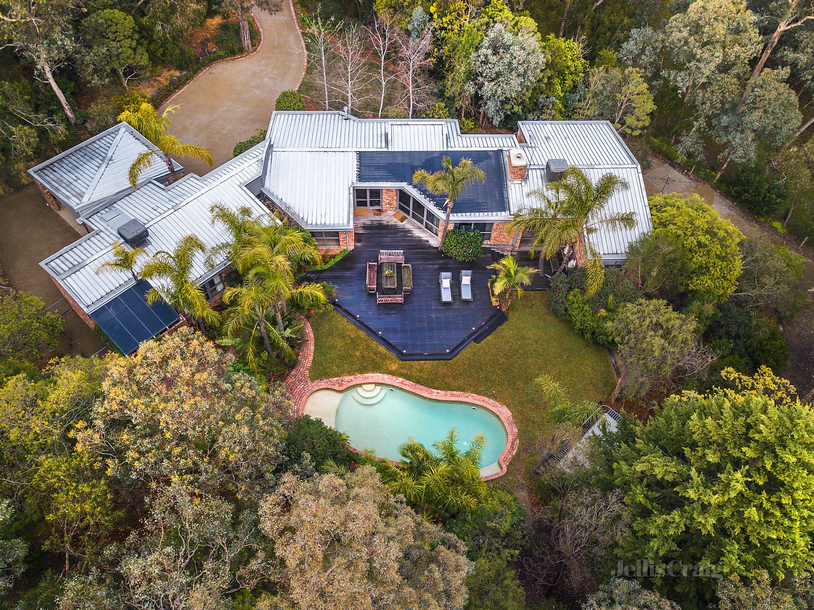 11 View Mount Court, Eltham image 17