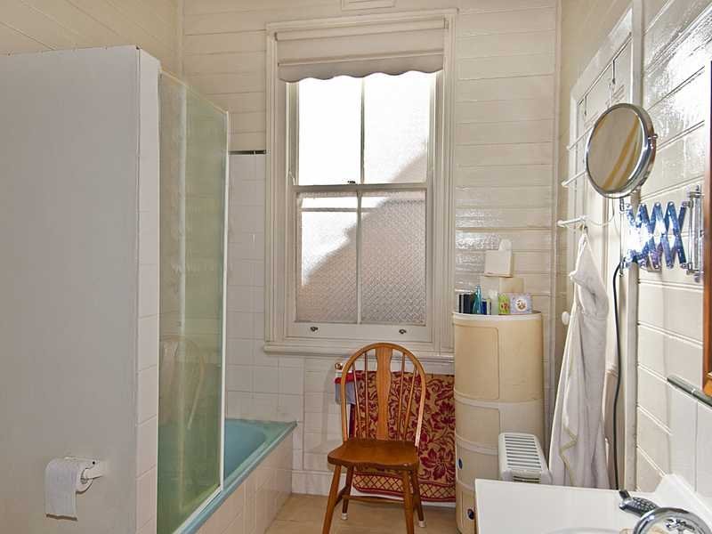 11 Virginia Street, Newtown image 5