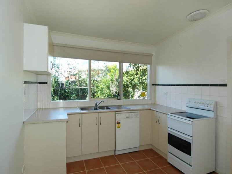 11 Virginia Street, Newtown image 2