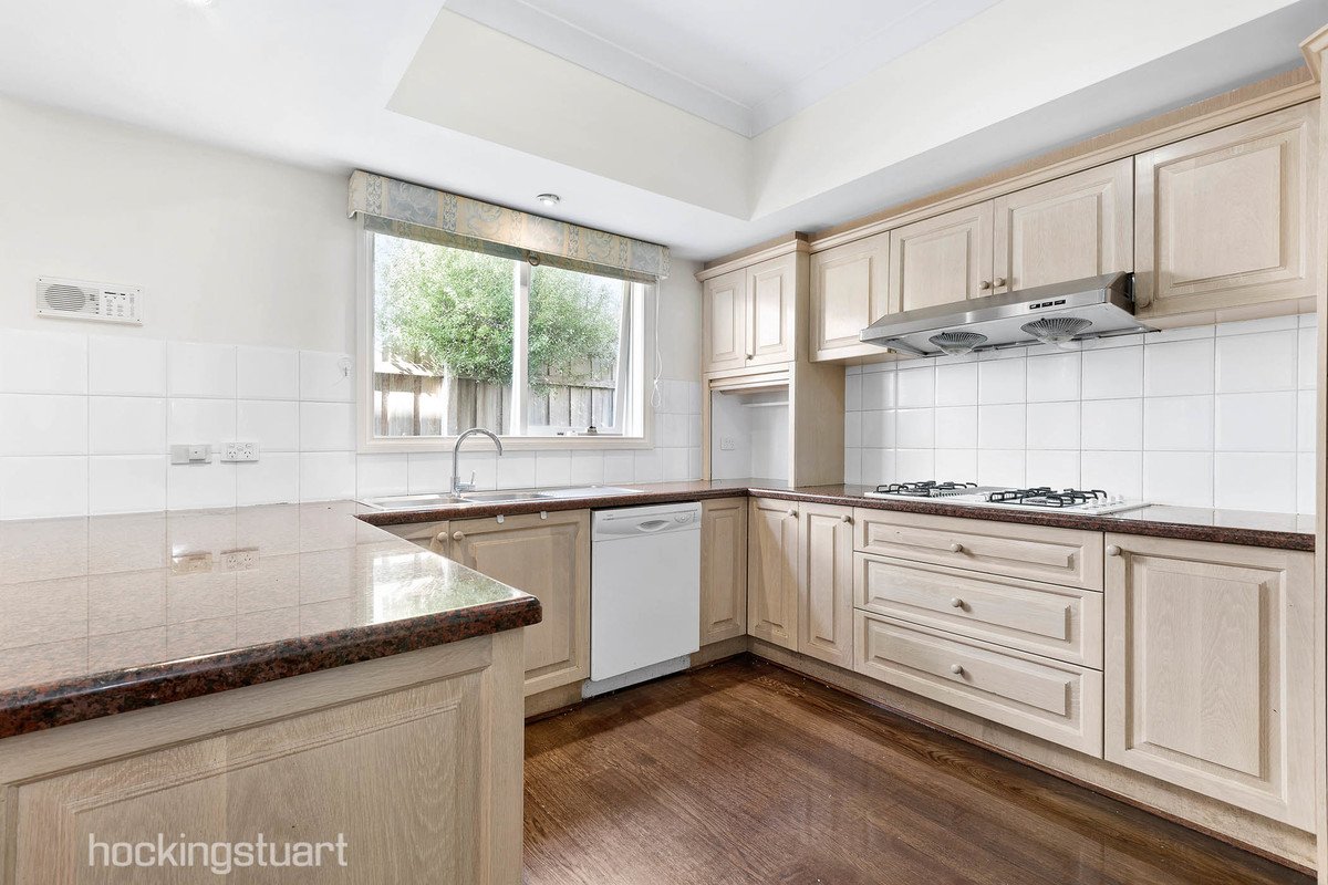 11 Walnut Road, Balwyn North image 3
