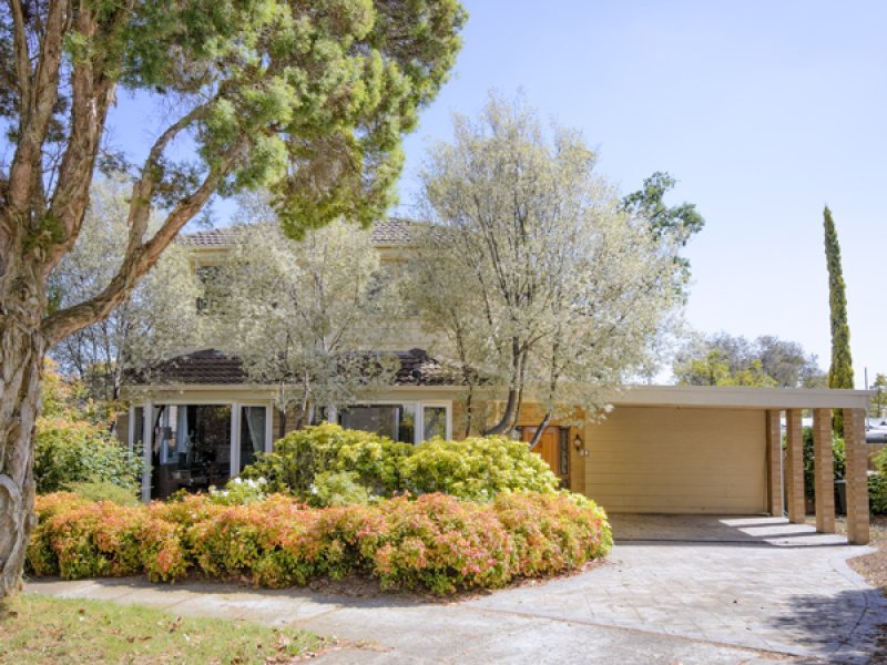 11 Warrina Court, Burwood East image 1