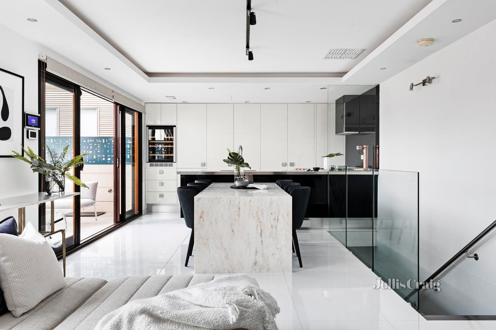 11 Warwick Street, North Melbourne image 5