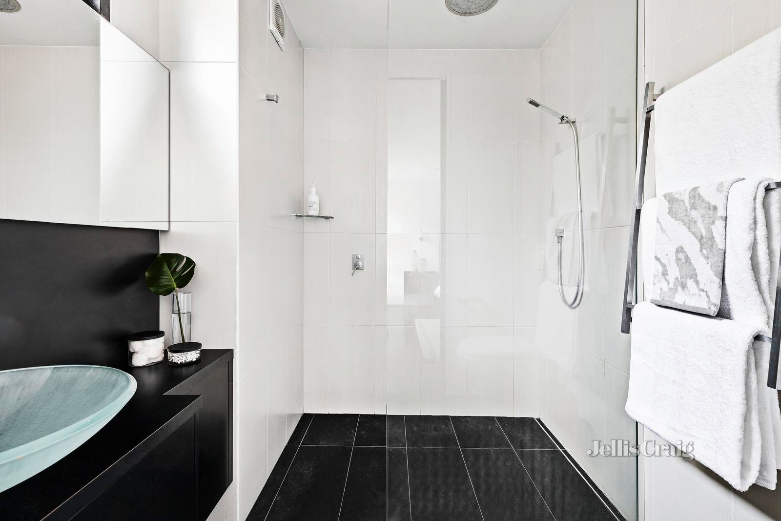 11 Warwick Street, North Melbourne image 11