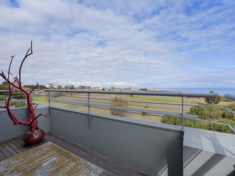 11 Watersedge, Williamstown image 8