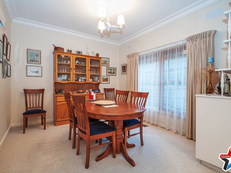 11 Wavell Street, Box Hill image 6