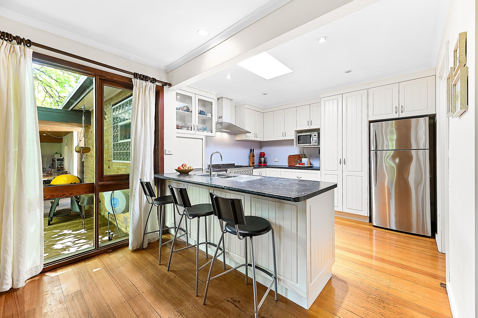 11 Westerfield Drive, Notting Hill image 7