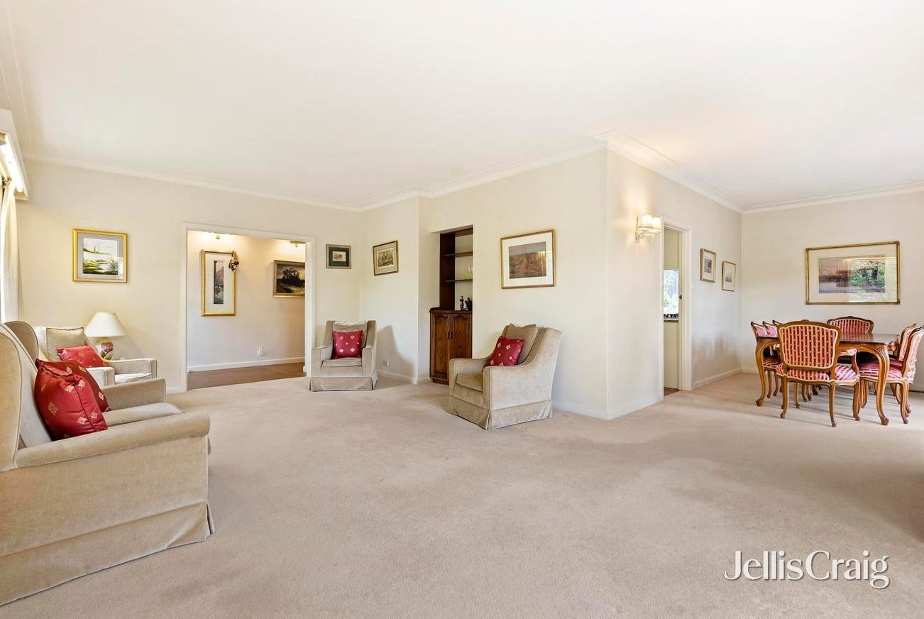 11 Woodland Street, Doncaster image 3