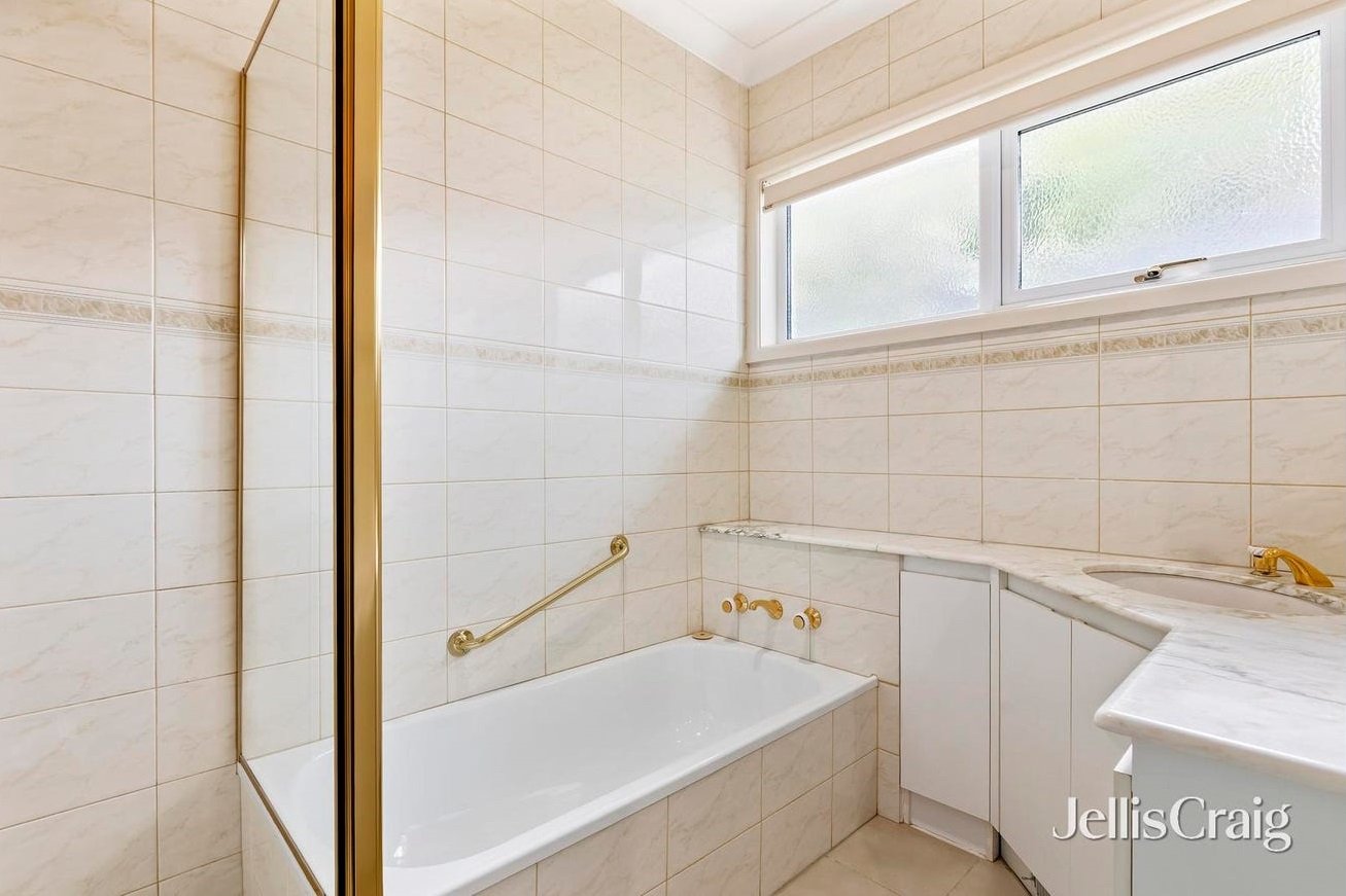 11 Woodland Street, Doncaster image 9