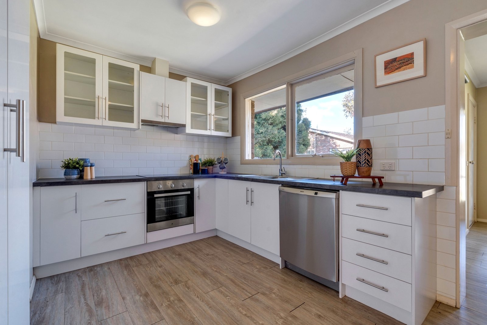 Property Gallery Thumbnail 8