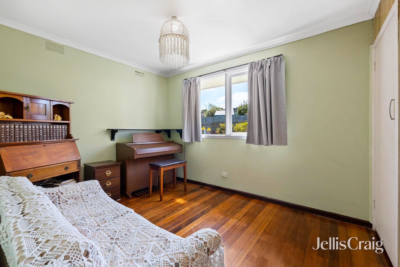 11 Wright Avenue, Donvale image 8