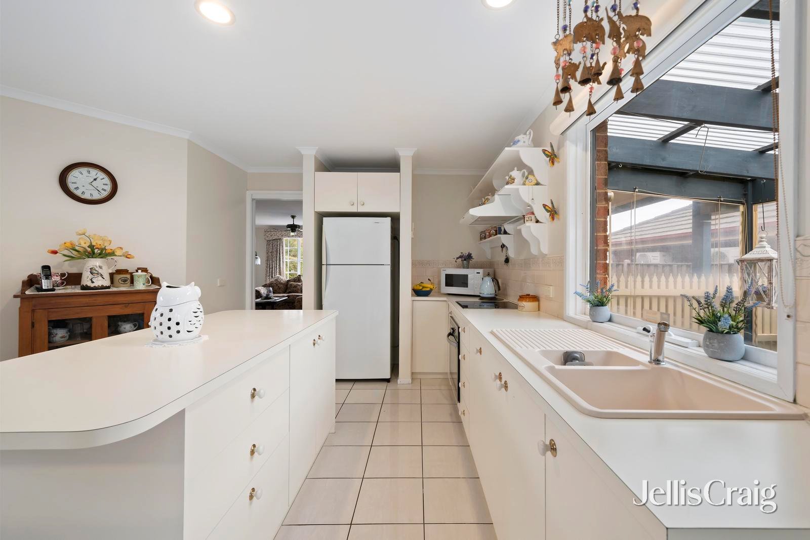 11 Yering Place, Chirnside&nbsp;Park image 8