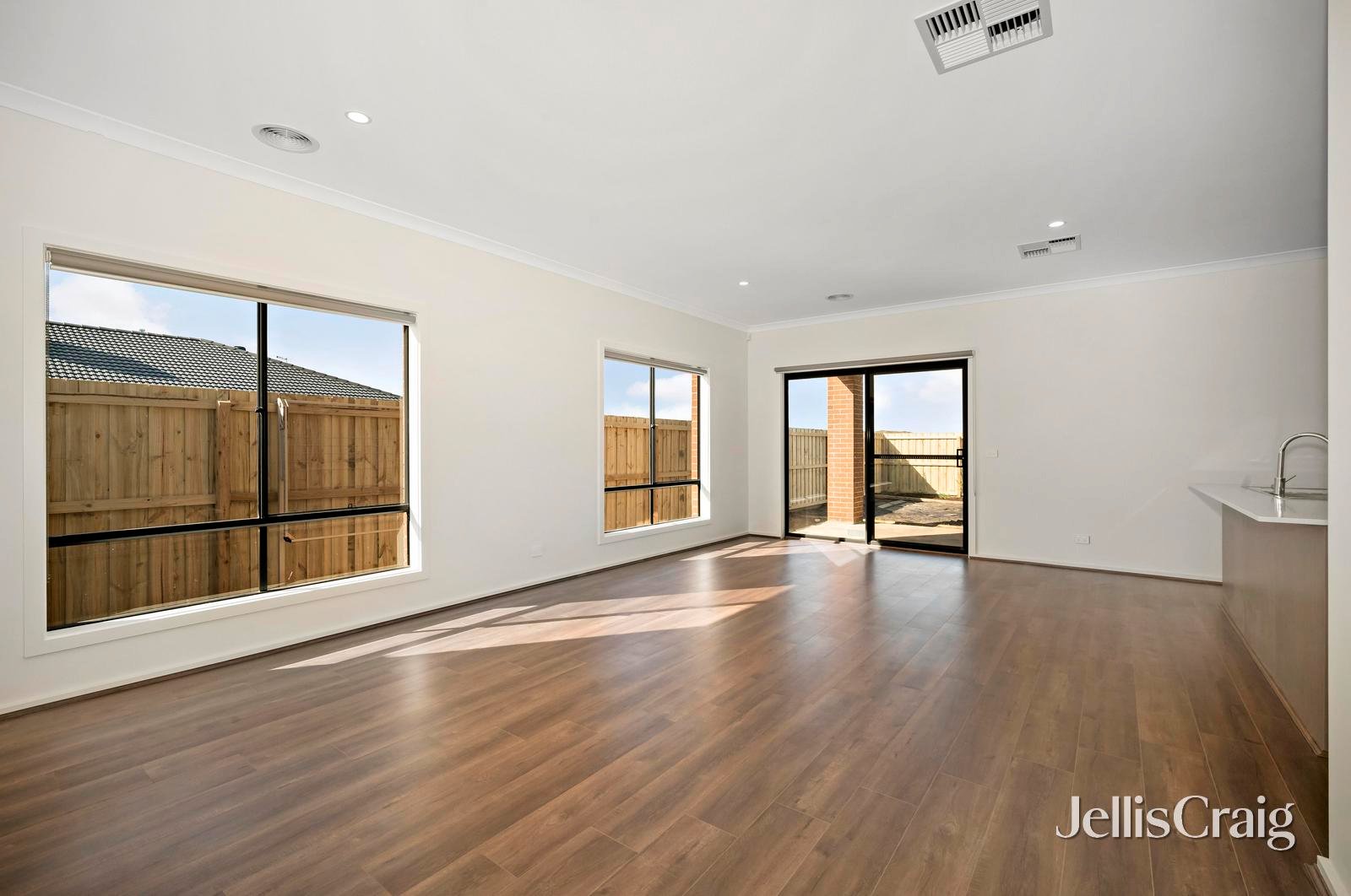 11 Yolanda Street, Bonshaw image 4