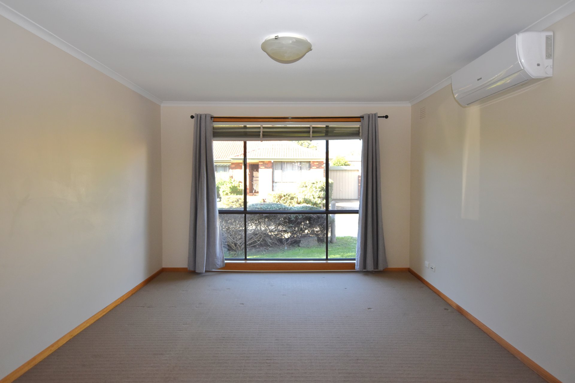 1/10-12 Urana Street, Kilsyth image 2