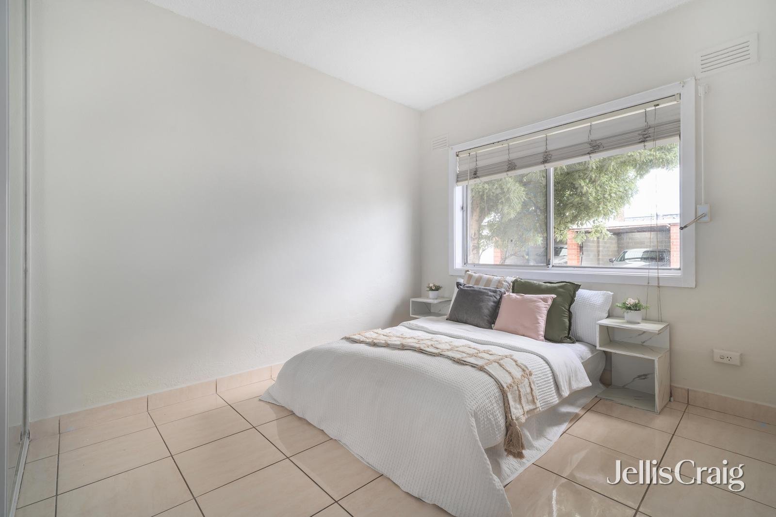 1/10-16 Wetherby Road, Doncaster image 3