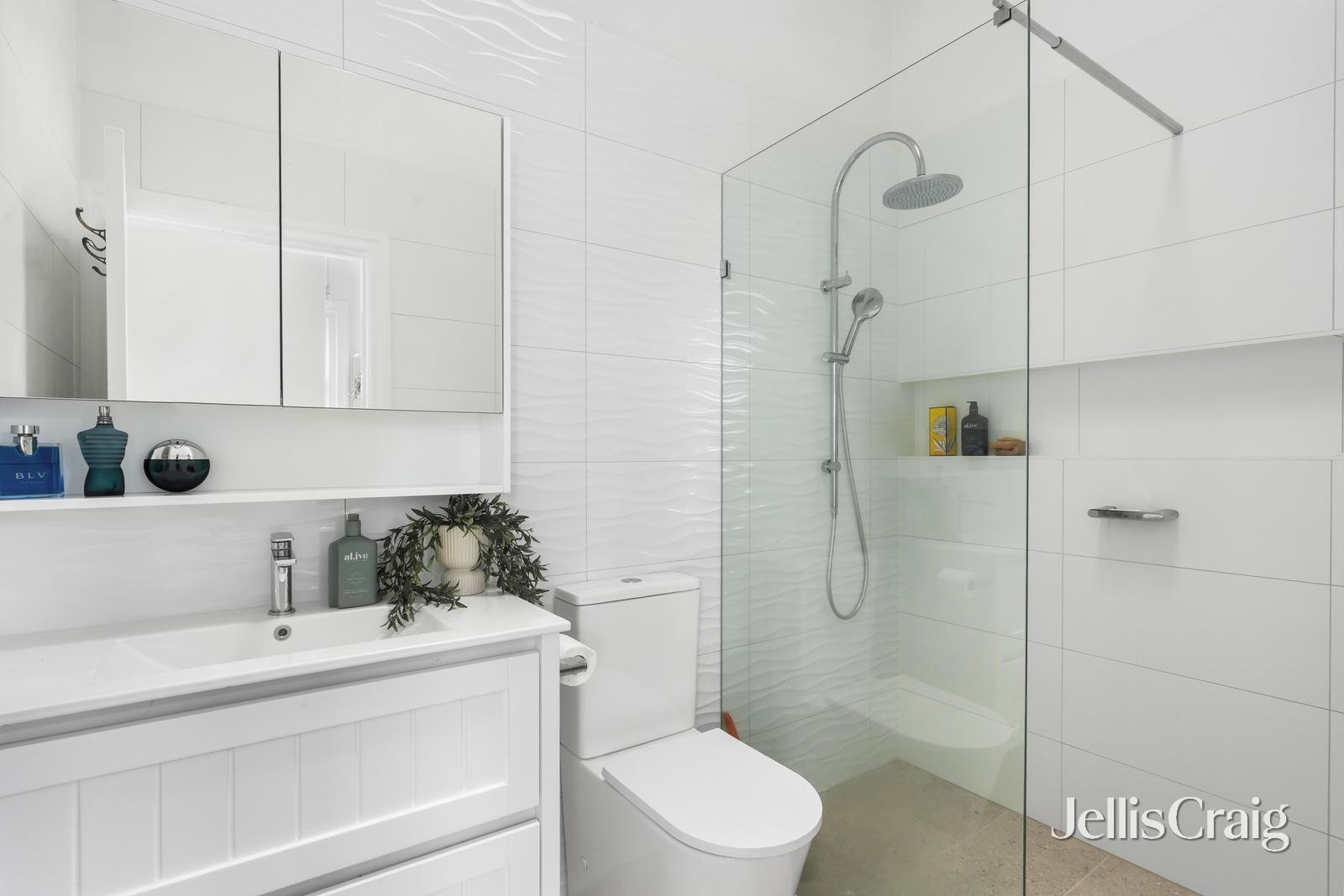 110 Addison Street, Elwood image 11
