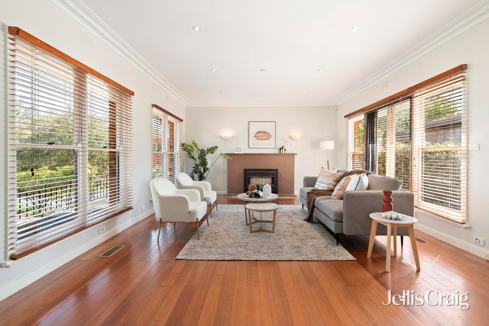 1/10 Anderson Street, Templestowe image 2