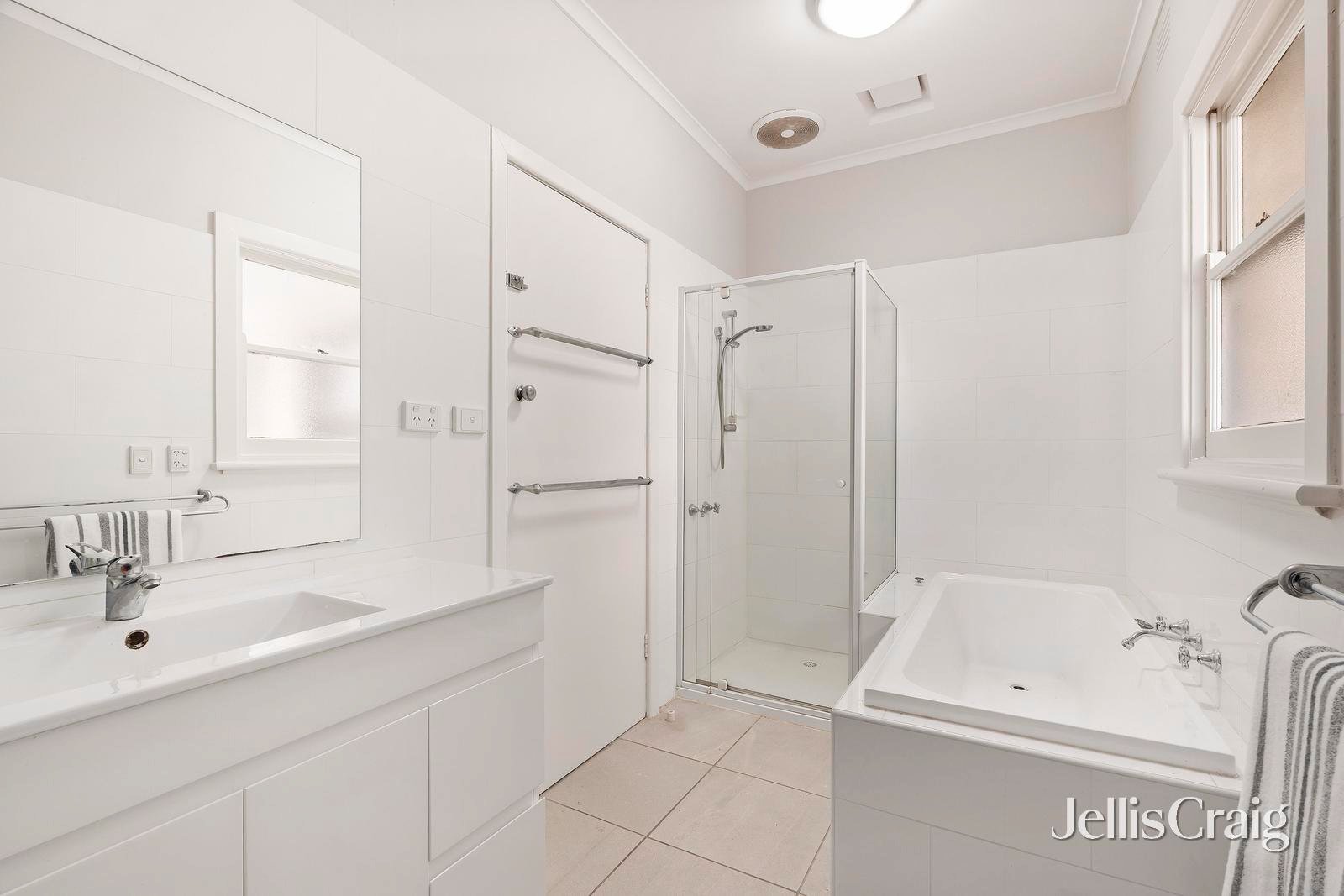 1/10 Anderson Street, Templestowe image 4
