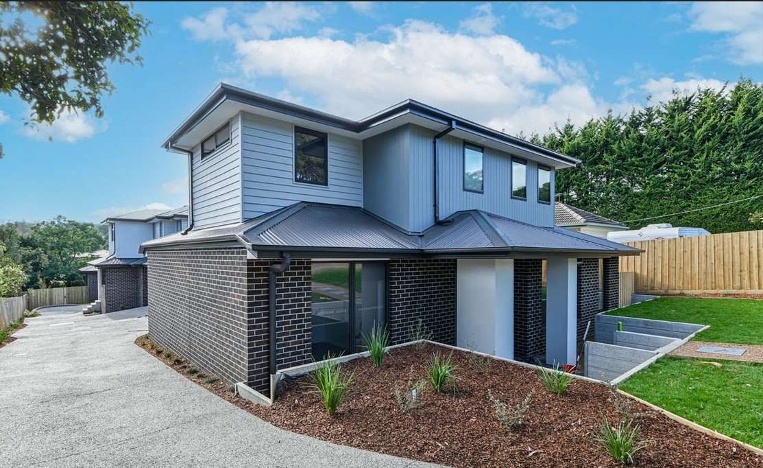 1/10 Beaufort Road, Croydon image 1