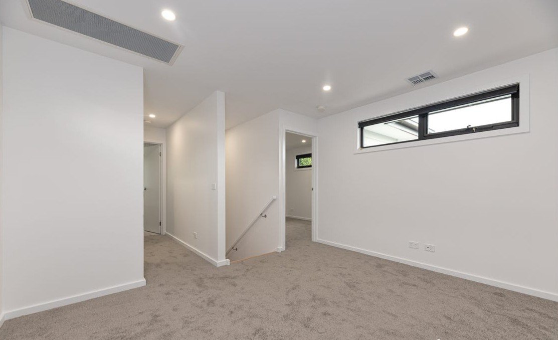 1/10 Beaufort Road, Croydon image 6