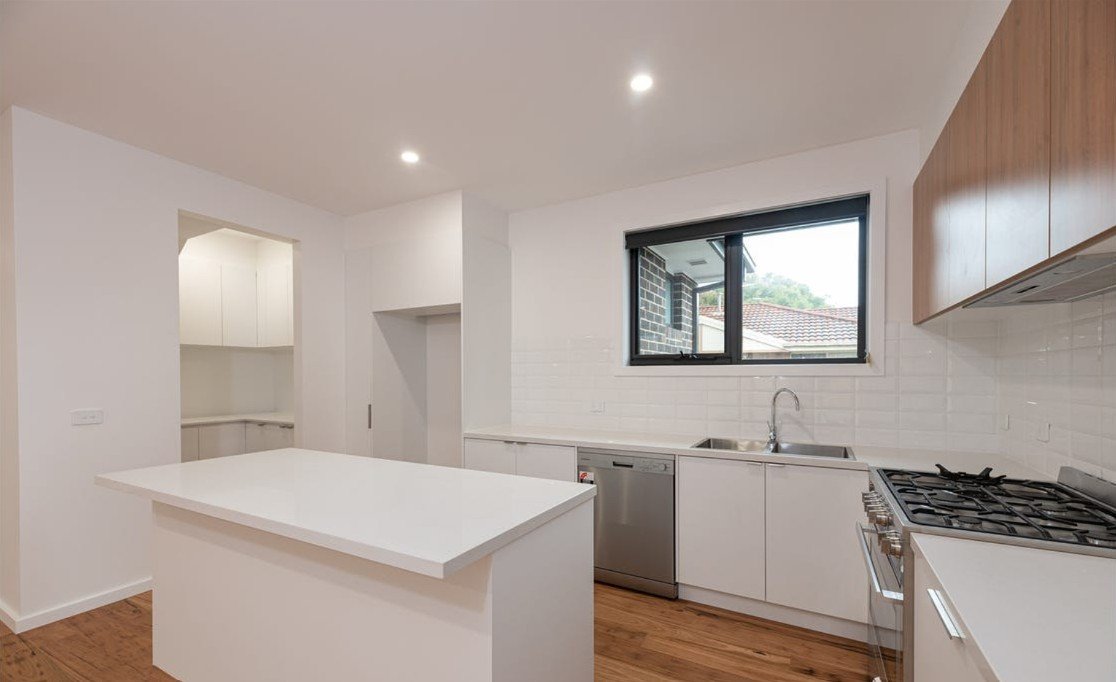 1/10 Beaufort Road, Croydon image 2