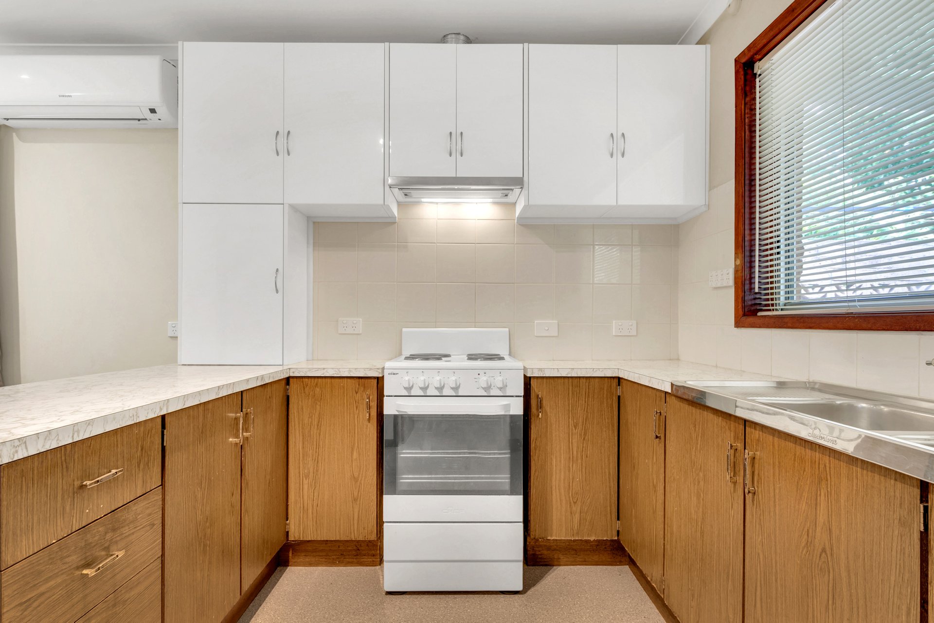 1/10 Beckley Street, Herne Hill image 3