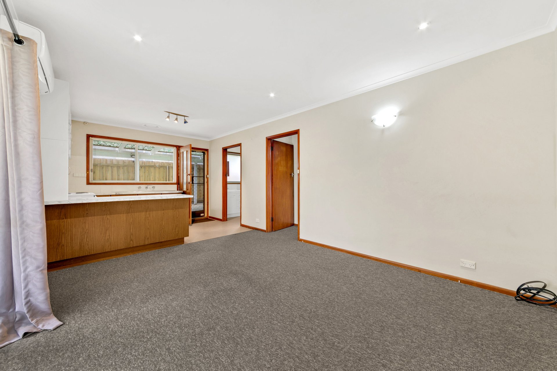 1/10 Beckley Street, Herne Hill image 4