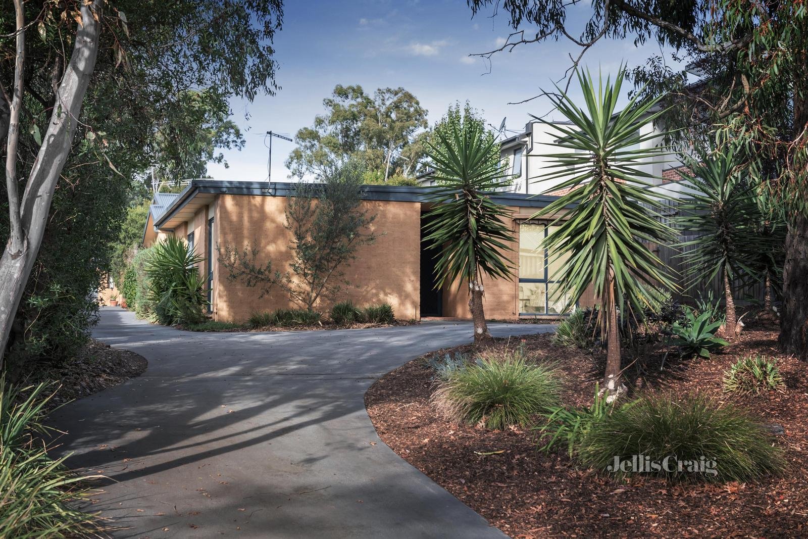 1/10 Brooks Crescent, Diamond Creek image 1