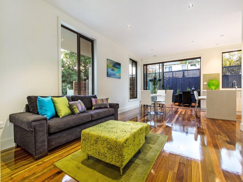 1/10 Camelia Street, Box Hill image 2