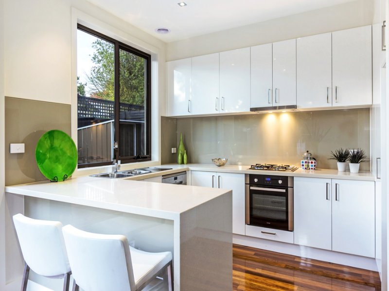 1/10 Camelia Street, Box Hill image 4
