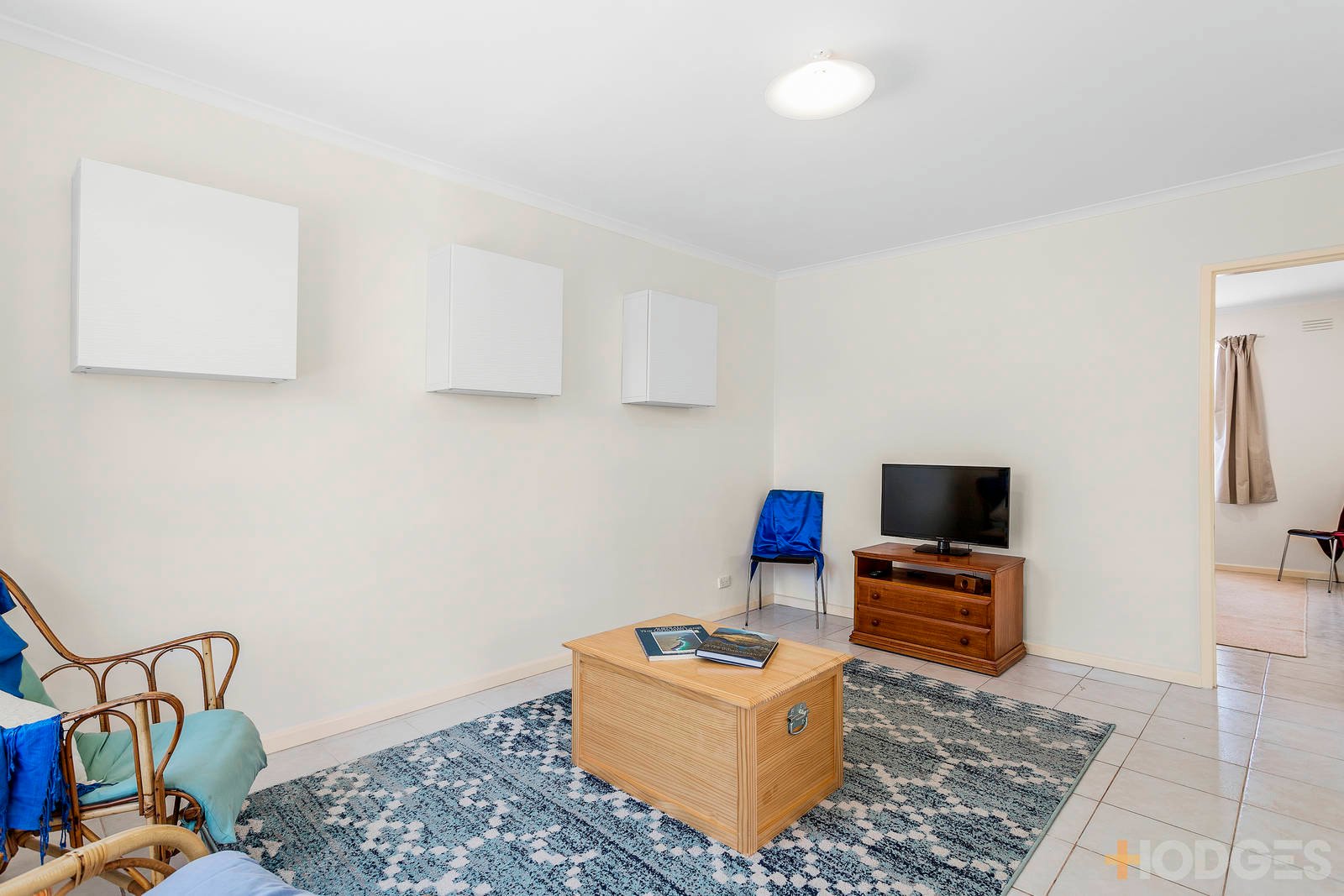 1 / 10 Carmichael Street West Footscray