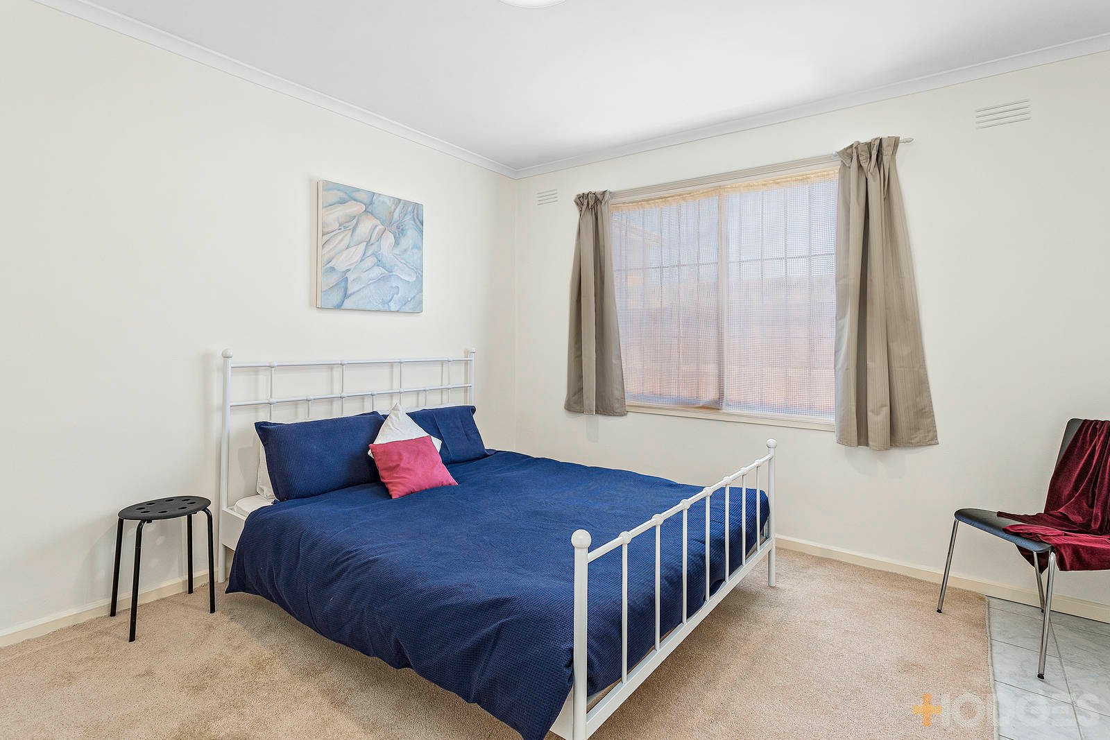 1 / 10 Carmichael Street West Footscray
