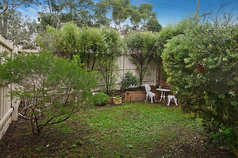 1/10 Clay Drive, Doncaster image 5