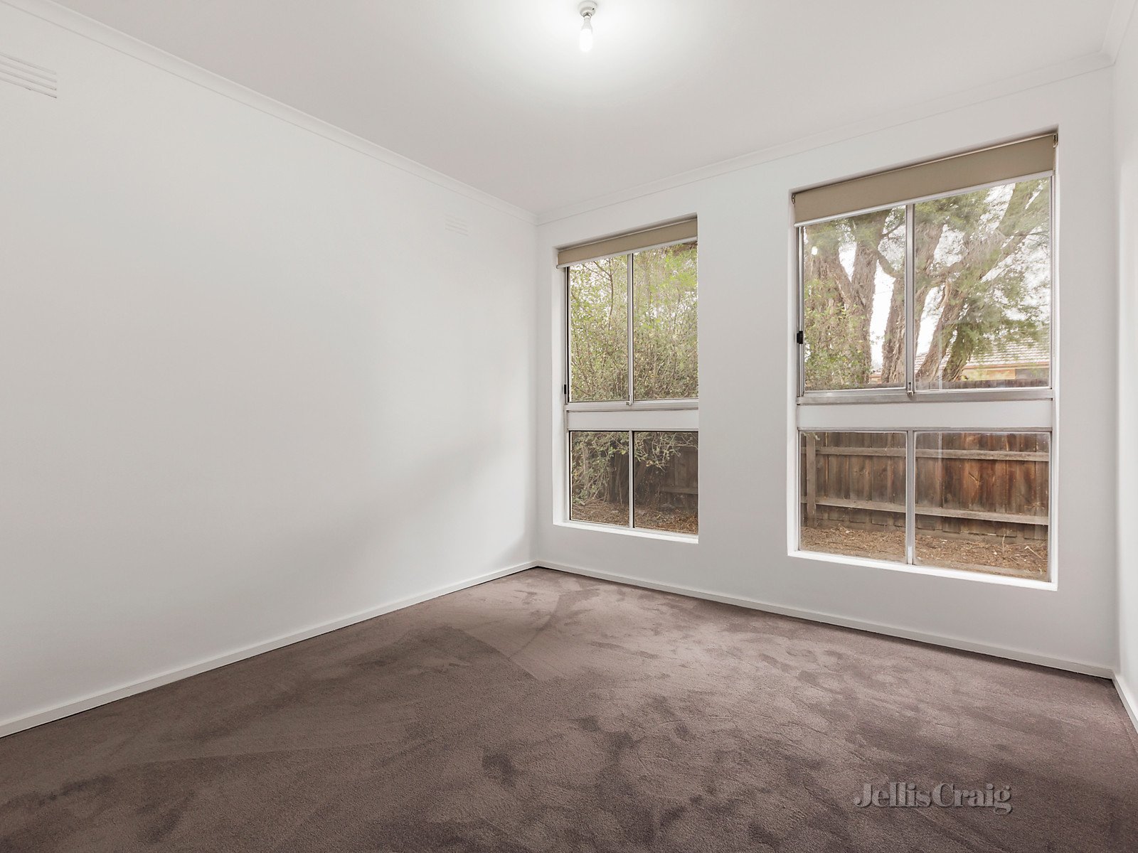 1/10 Cook Street, Brunswick West image 4