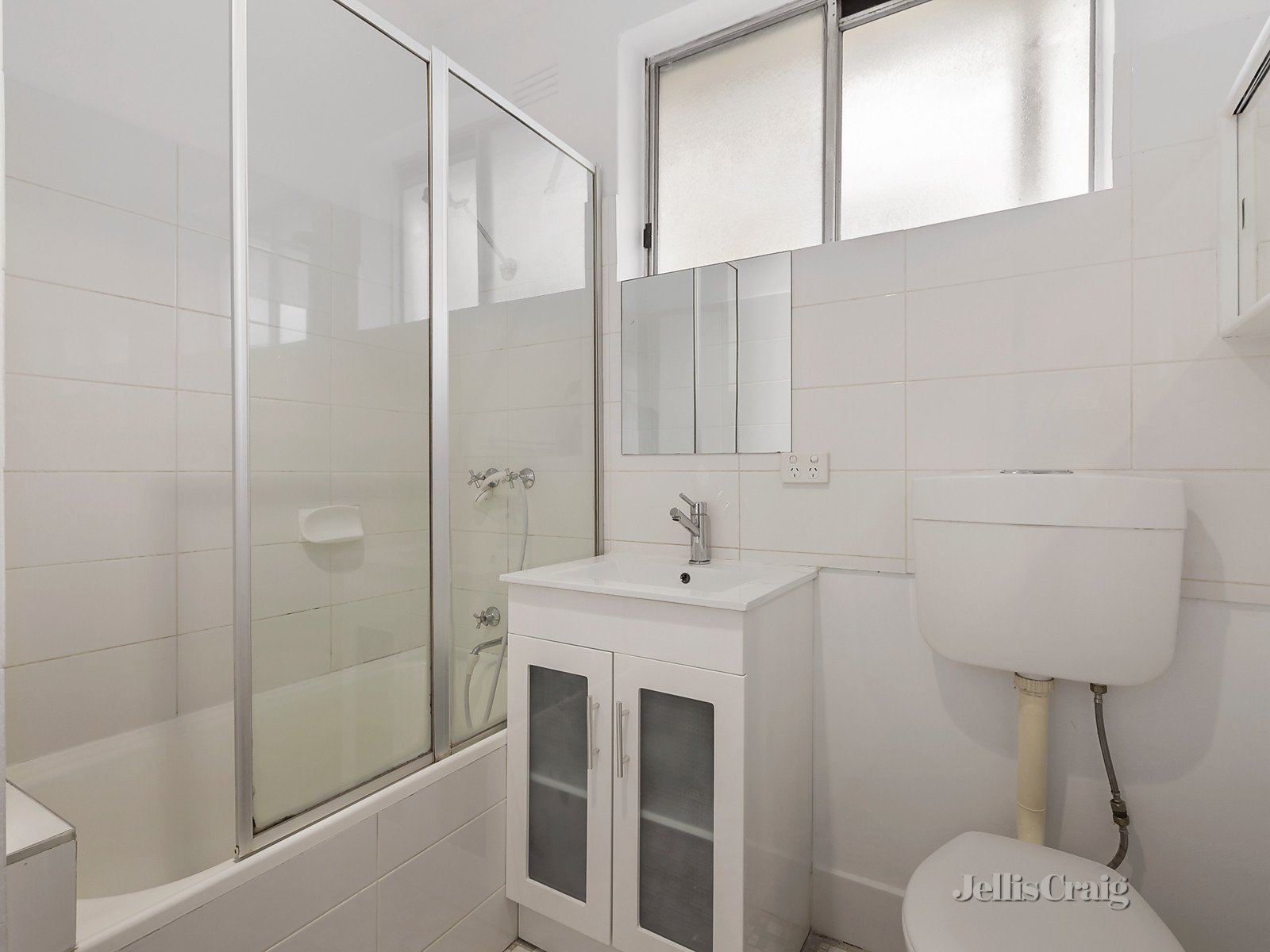 1/10 Cook Street, Brunswick West image 6