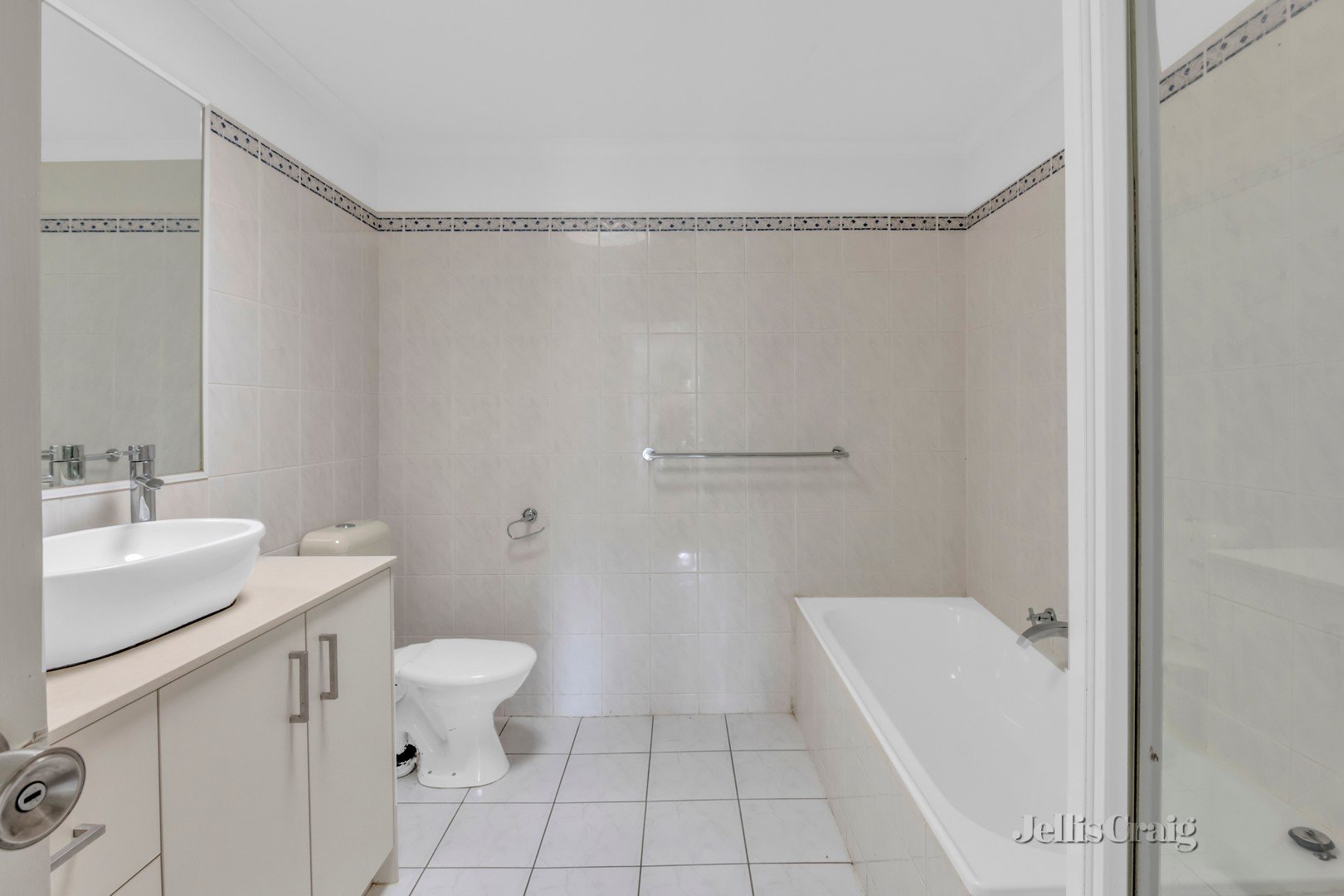 1/10 Cooper Street, Brunswick West image 11