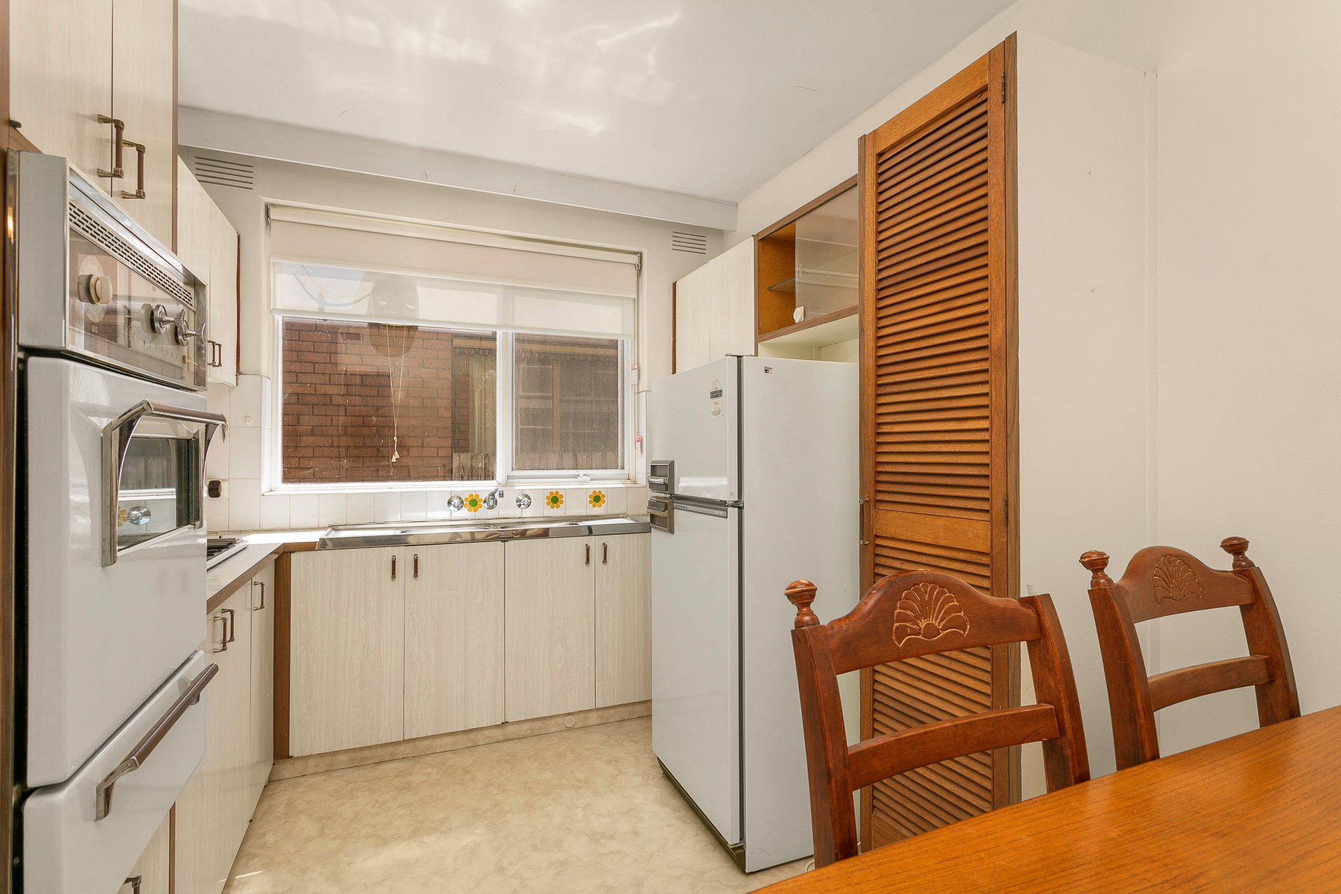 Property Gallery Thumbnail 3