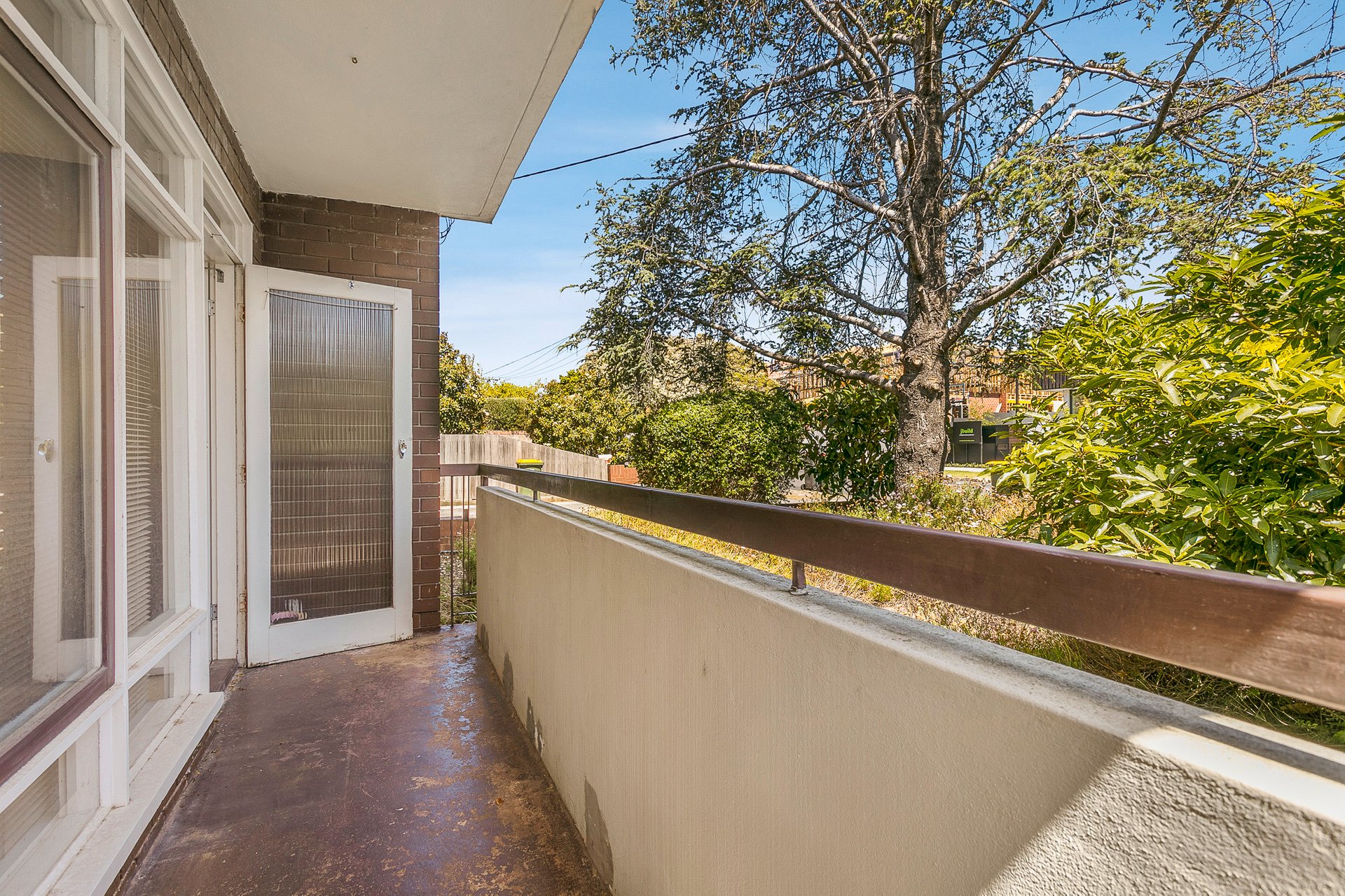 Property Gallery Thumbnail 6