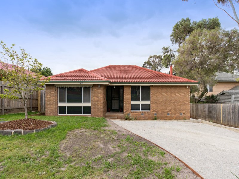 1/10 Daymar Drive, Mooroolbark image 1